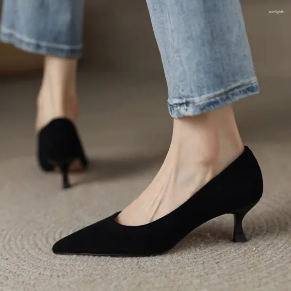 Scarpe eleganti Est Plus Size Décolleté da donna Punta a punta Barca Tacco medio Slip on nero Singe da donna