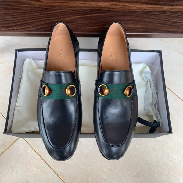 G2/32Model Yeni Erkekler Tassel Loafers Deri Resmi Ayakkabı Zarif Tasarımcı Elbise Ayakkabı Basit Kayma İnsan Günlük Ayakkabı Zapato Hombre