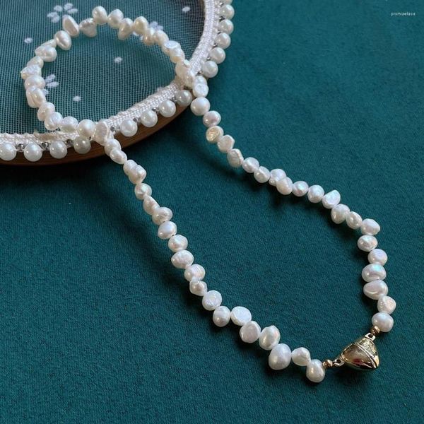 Collana girocollo con chiusura a cuore Collana di perle d'acqua dolce naturale per donna Colletto di gioielli barocchi con fiore bianco goccia d'acqua irregolare