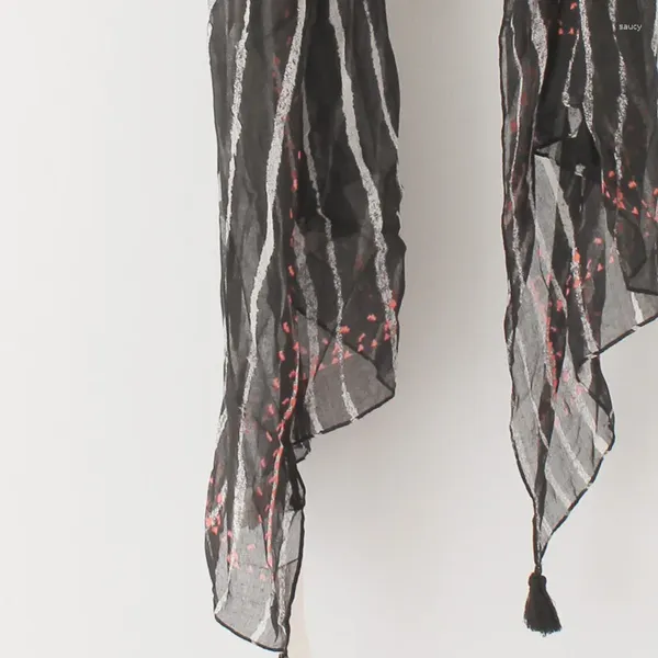 Sciarpe Sciarpa di lino in cotone con stampa a righe nere con nappa Sciarpa lunga leggera estiva da donna Foulard di moda femminile 2023