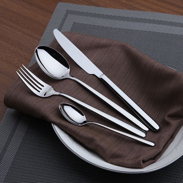 Dinnerware Sets Zone aconchegante 24 peças talheres de aço inoxidável Western Tableware Dinner Classic Knife Fork Restaurant Dining 230414