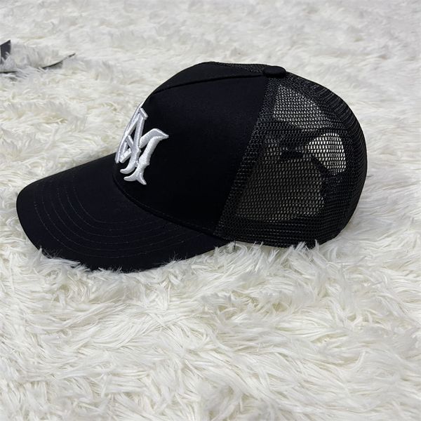 New Sun Hat Hat Fashion Ball Caps Moda Bonga de beisebol preto e branco Bordado de letra Ce CE Coreana Esportes ao ar livre Tonista de pato