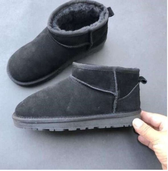 2024 Uggsity New Boots Kids Kids Australia Snow Boot Designer Scarpe inverno Classico Ultra Mini Botton Baby Boys Booties Kid Fur Gh342