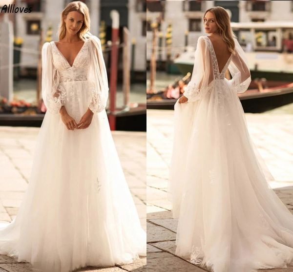 Favolosi tulle maniche lunghe una linea abiti da sposa scollo a V ricami in pizzo taglie forti abiti da sposa bohemien country garden backless sweep treno abiti da sposa CL2921