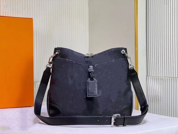 Kadınlar için Tasarımcı Çantaları Lüks Oster Deri Kenar Omuz Kayışı Döngü Çift fermuar açılış ve kapalı dış yama cebi manyetik toka iç yama ile