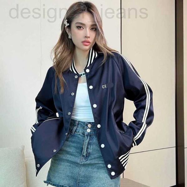 Jaquetas femininas Designer CE * 2023 Outono / Inverno Clássico Bordado Stripe Stand Up Neck Baseball Jersey Casaco Premium Versátil BWJB