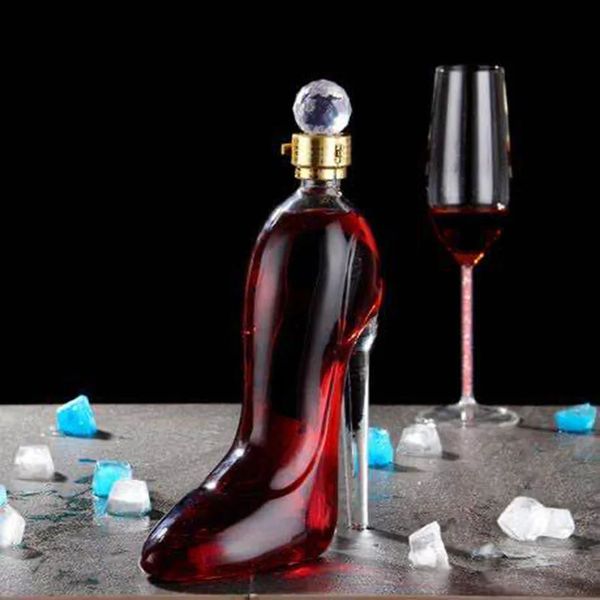 Strumenti da bar 350750ML Bottiglia di decanter per vino in cristallo con scarpe col tacco alto Bicchieri di brandy rosso e champagne Discoteca Bere 231114