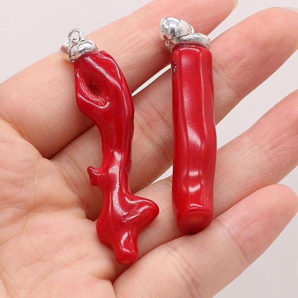 Collane con ciondolo Yachu 1 pz Rami irregolari di corallo rosso Pendenti per orecchini fai da te Collana Creazione di gioielli Accessori Formato regalo