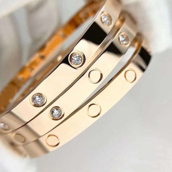 Designerschrauben -Armband Mode Luxusschmuck trendy Armreif 18k Gold plattiert Diamant für Frauen Männer Nagelarmbänder Silber Klassiker Designer Schmuck 6