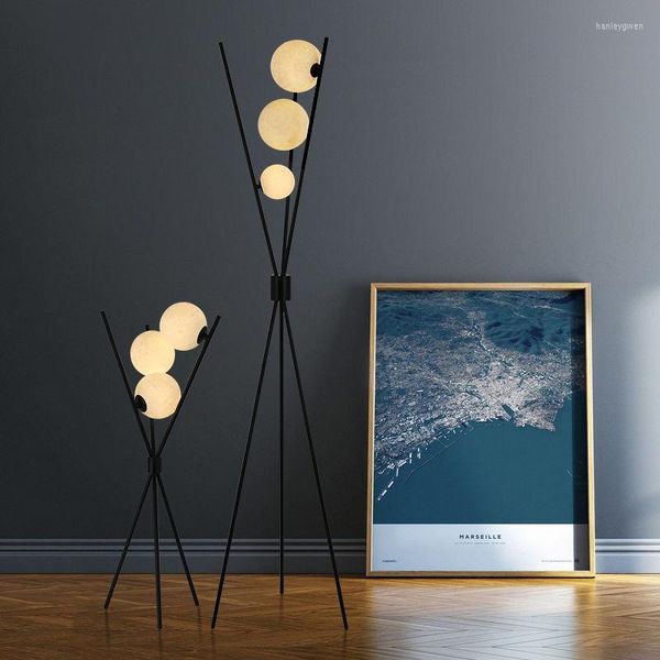 Lampade da terra Lampada scandinava Led Designer 3D Moon Ball Soggiorno Loft Corridoio Studio Decor Luce Treppiede nordico