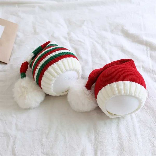 Bonés Chapéus de Natal Chapéus de Elfo de Malha Gorro de Natal Chapéu de Papai Noel com Pompom Listrado Chapéus de Inverno Chapéus de Crochê Quentes em Massa para Crianças e AdultosL2402