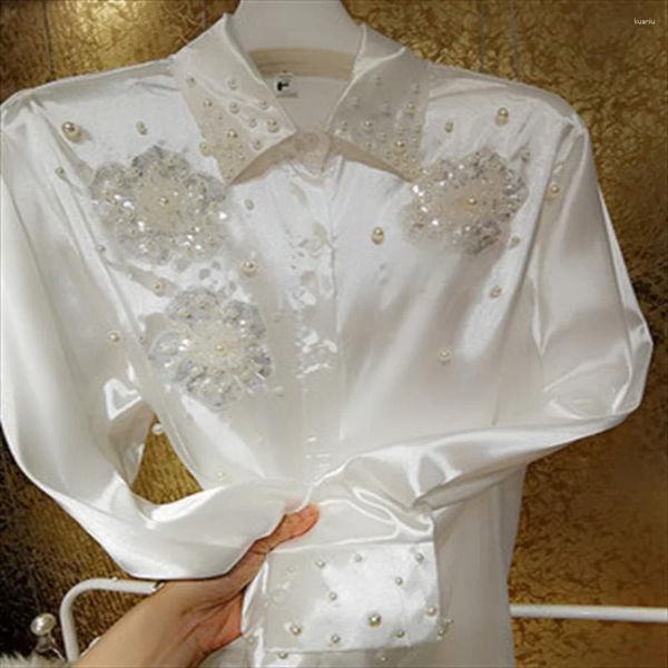 Camicette da donna Fiore 3D Paillettes pesanti Camicia bianca con perline Camicia da donna in raso di fascia alta Colletto a maniche lunghe Camicetta estiva da ufficio Blusas Top