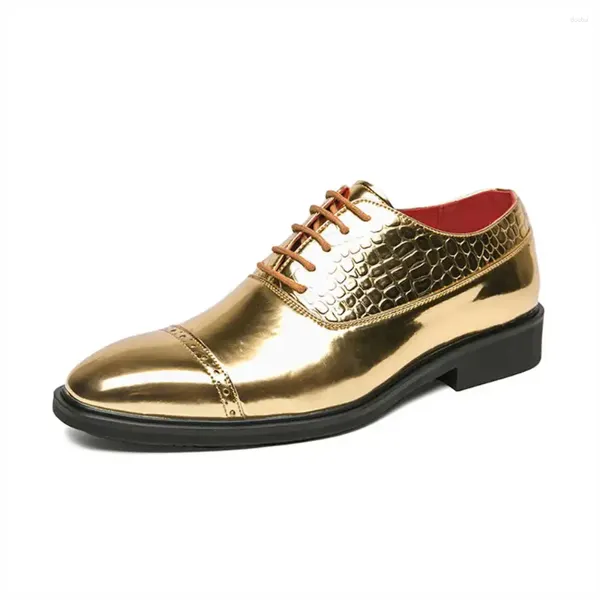 Scarpe eleganti tacco sottile oro nero per banchetto da uomo con scarpe da ginnastica gialle scarpe da ginnastica sportive Super Brand Dropship