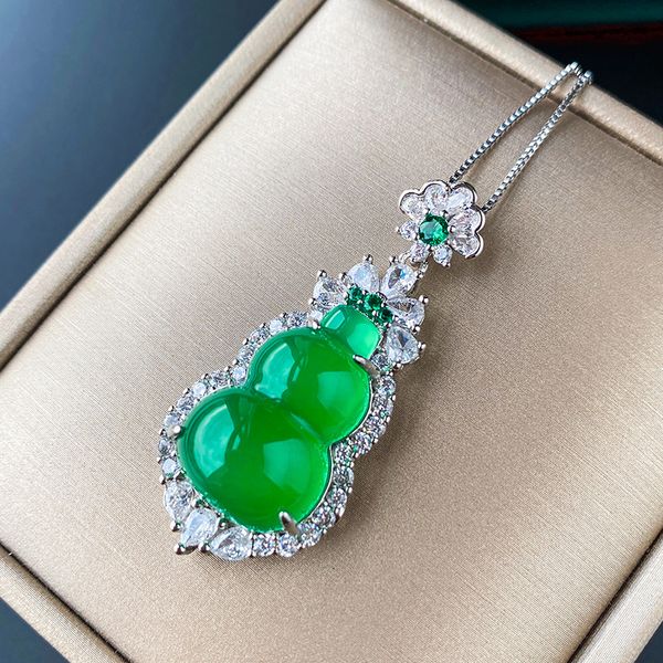 Ювелирные изделия Zhuang Shengsheng и подвеска из нефрита Монтеллар инкрустированы зеленым ожерельем из халцедоновой тыквы, темпераментным нефритовым кулоном, подарок на день рождения оптом