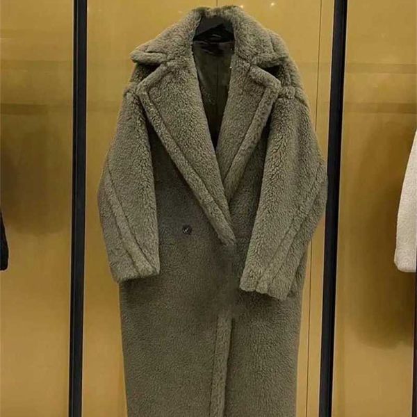 Cappotto di lusso Teddy Maxmaras Puro velluto di cammello Colore di alta qualità da uomo e lana di agnello Pezzo lungo Verde militare Verde militare Max Slim CRAVATTE