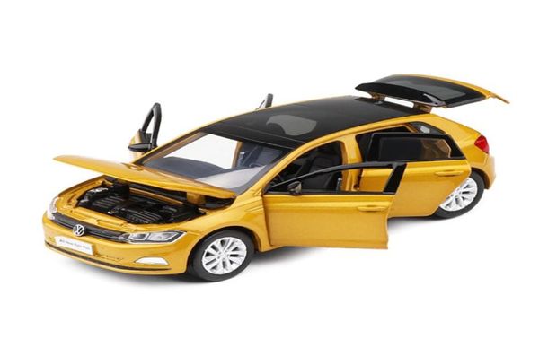 1/32 VW All New Polo-PLUS Моделирование игрушечных транспортных средств Модель игрушки из сплава Подлинная коллекция лицензий Подарок Внедорожник Дети LJ2009303922134