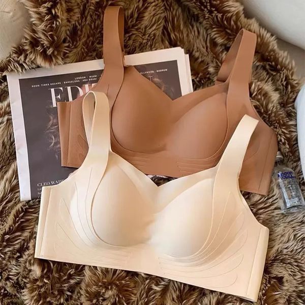 Reggiseni sexy sollevamento intimo senza soluzione di continuità biancheria intima da donna seni piccoli raccolta senza anello in acciaio supporto superiore reggiseno regolabile da donna 231115