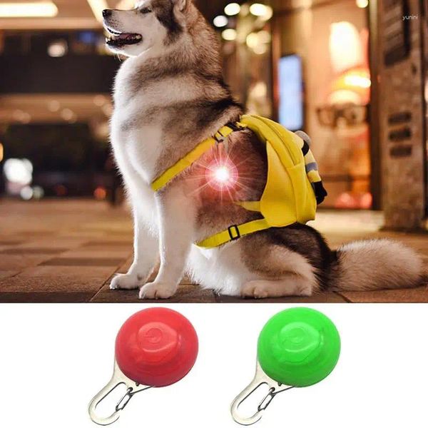 Collari per cani 2 pezzi Portachiavi di sicurezza con ciondolo luminoso Alimentato a batteria Multifunzionale Illuminato Forniture per animali domestici per Zaini Borse scolastiche