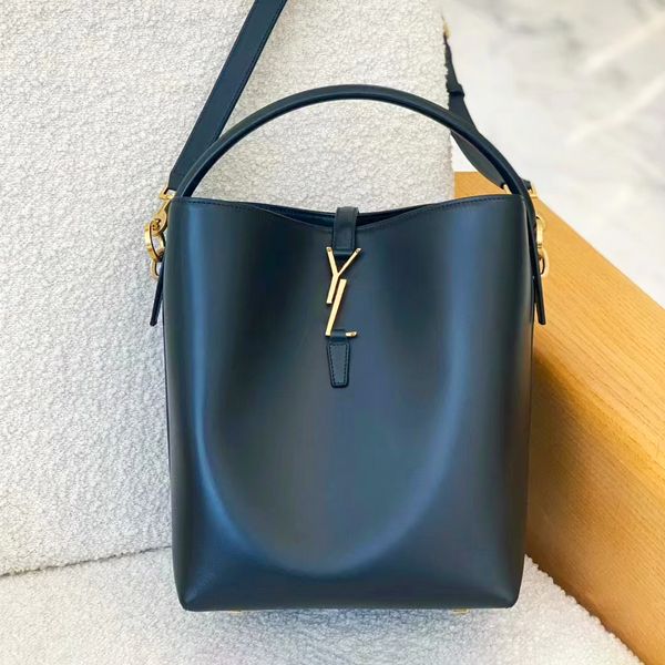 2023 LE 37 Designer Bag Genuine Leather Bucket Ombro Drawstring Bags Strap Womens Mens Crossbody Tote Bolsa Espelho Qualidade Luxurys Bolsa Clutch Bag