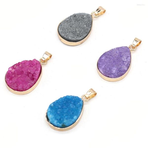 Anhänger Halsketten 1pcs Wassertropfenform Kristall Druzy Pink Blau Anhänger Charms für Halskette Schmuckherstellung DIY Zubehör Größe 15x25mm