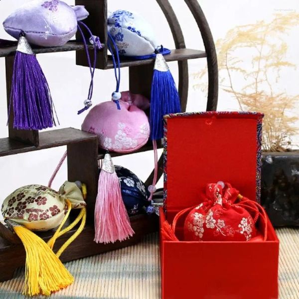 Depolama çantaları Çin ipek tarzı poşet şanslı püskül vintage hediye çantası nakış arabası kolye lavanta