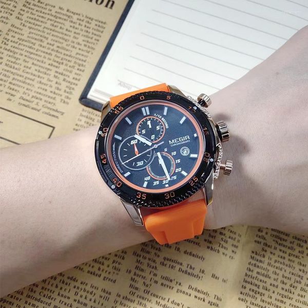 Armbanduhren MEGIR Herrenuhr Cool Luxus Großes Zifferblatt Multifunktions Sport Freizeit Chronograph Kalender Quarzarmband Box