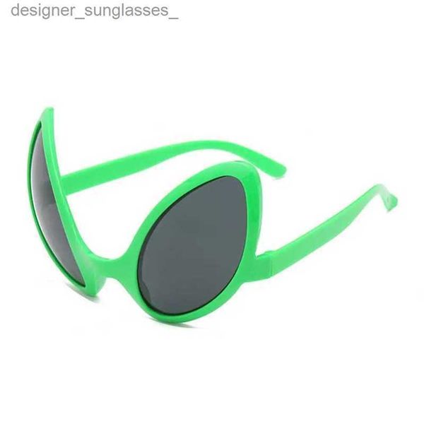 Sonnenbrille Neue Alien-Brille Lustige Urlaubsparty-Sonnenbrille Halloween-Erwachsene-Kind-Partyzubehör Regenbogenlinsen ET Sonnenbrille ShadesL231115