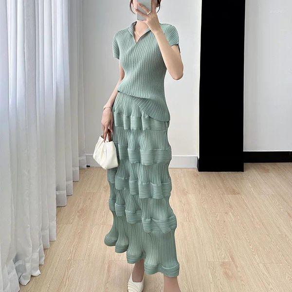 Рабочие платья Miyake, плиссированный расширенный комплект, полуюбка с тортом, топ с короткими рукавами, повседневный вестерн из двух предметов для женщин, 2023