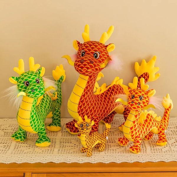 Bonecas de pelúcia simuladas dragão brinquedo de pelúcia boneca chinesa crianças presente mascote do ano 231117