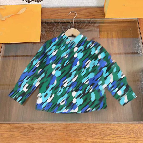 23ss Marchio di camicie per bambini Camicia di design per ragazzi con stampa logo completo per bambini Camicie con risvolto a maniche lunghe in puro cotone Abbigliamento per bambini di alta qualità a1