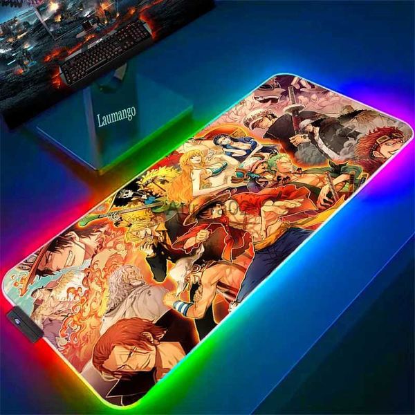 Mauspads Handgelenkauflagen Großes Mauspad Xxl Gaming PC Laptop Matte One Piece Mousepad Anime Gamer Schreibtisch Teppich Computer Deskpad Tastatur Mause Zubehör YQ231117