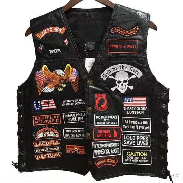 Mens coletes de couro da motocicleta curto único breasted 42 remendos moda bordado sem mangas jaqueta punk colete para homem 231116