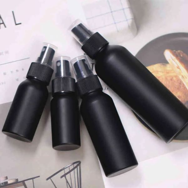 10PC 30ml 50ml 100ml 150ml portatile da viaggio in alluminio nero bottiglia vuota bottiglia spray contenitore per imballaggio cosmetico Y220428 LL