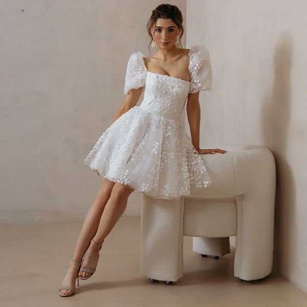 Abiti da sposa moderni con abito da ballo corto Collo quadrato Abiti da sposa a maniche corte gonfi con applicazioni Corsetto dietro Mini Vestido De Novia