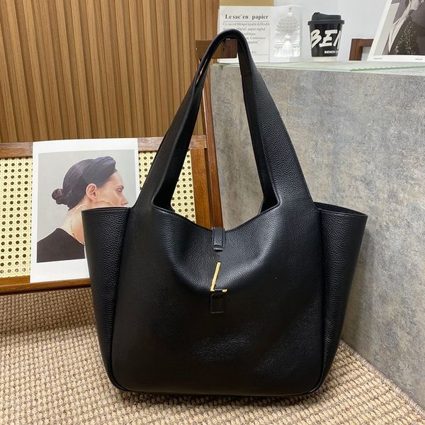 Borsa a secchiello di design di alta qualità Borsa sotto le ascelle alla moda Borsa in vera pelle da 50 cm consegna diretta in fabbrica Y763435