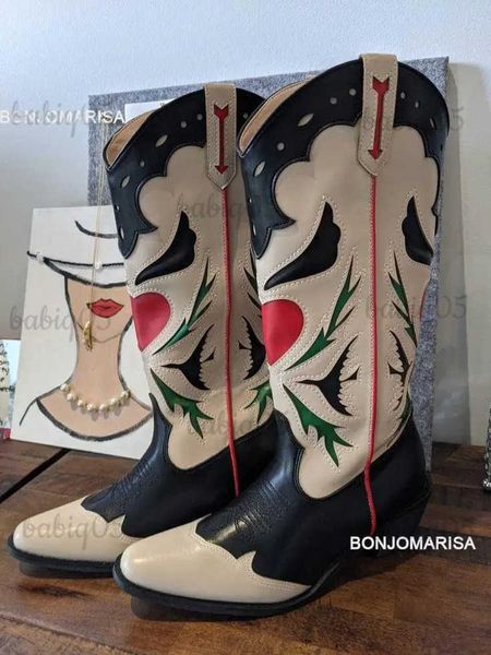 Stivali stivali occidentali ricamati per le donne a forma di cuore moda cowboy stivali da cowgirl fatti a mano scarpe retrò vintage 2022 autunno inverno T231117