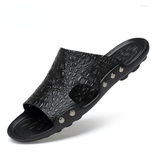 Terlik Sıradan Erkekler Sandalet Yaz Erkek Perçin İngiliz Adam Plajı Gerçek Deri Slip Fashion Flip Flip Flops Büyük Boyut