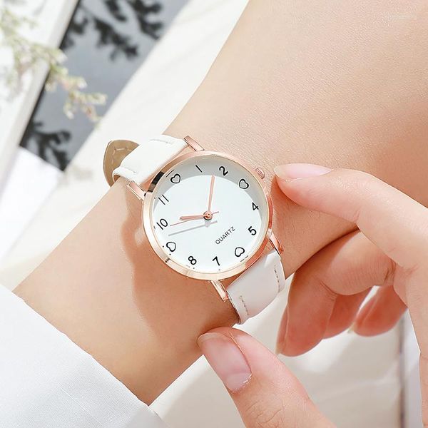 Relógios de pulso Relogio feminino couro minimalista observa mulheres moda discagem pequena disco desconto watch fábrica presente de festa relógio de estudante relógio