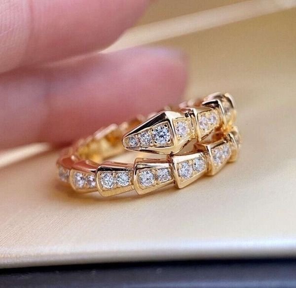 anello di design da donna anello con nodo in corda di lusso con diamanti anelli di moda per halo donne gioielli classici placcato oro 18 carati regalo di festa di nozze rosa