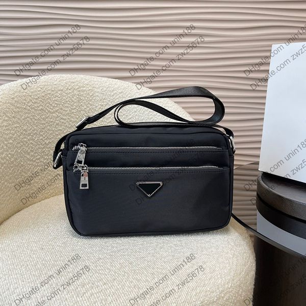 23FW Erkek Kadın Lüks Designer Toates Çantalar Naylon Çanta Çiçekleri Orijinal Donanım Çantası İle Crossbody Çantalar 26cm