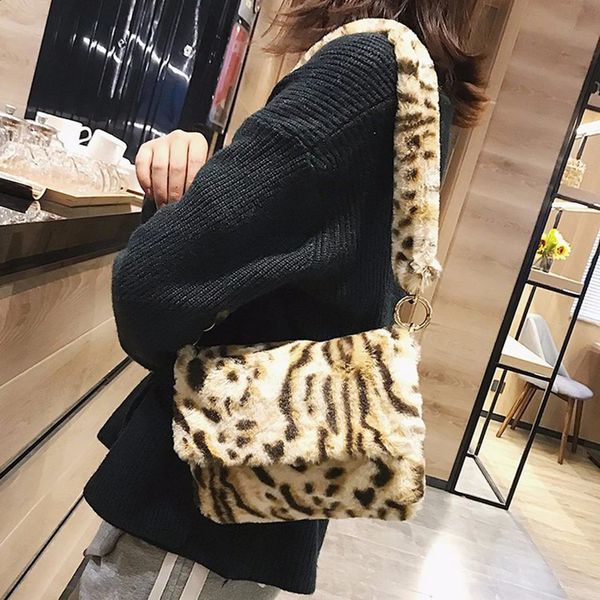 Borse da sera Donna Borsa a tracolla invernale in pelliccia sintetica invernale Morbido peluche Stampa leopardata Borse a mano da donna Borsa da donna per festa di moda Torebka Damska 231116