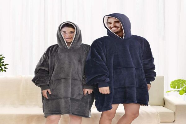 Sıcak kalın TV kapşonlu kazak battaniyesi unisex dev cep Yetişkin ve Çocuklar Yataklar için Polar Ağırlıklı Battaniyeler Home6909390