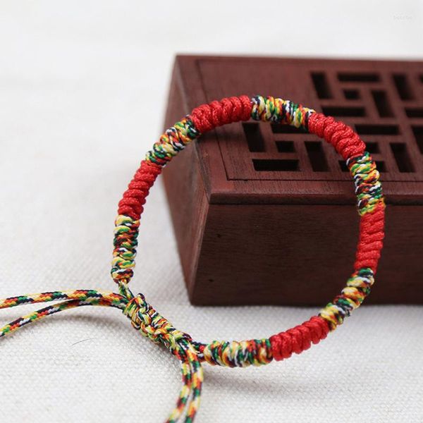 Strand étnico tecido multicolorido de corda multicolorida Lucky Nó Bracelete trançado chinês Cinco elementos Feng shui charme pulseiras