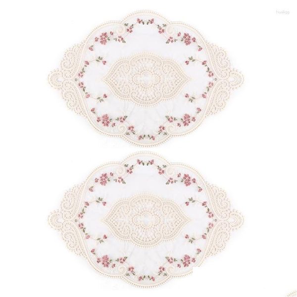 Tapetes Pads Tapetes de Mesa 2 Pcs Vintage Placemats Cloghet Renda Requintada Flor Bordada Doilies Vaso Mat 12,2 x 16,9 polegadas Drop Entregar Dh2Vt