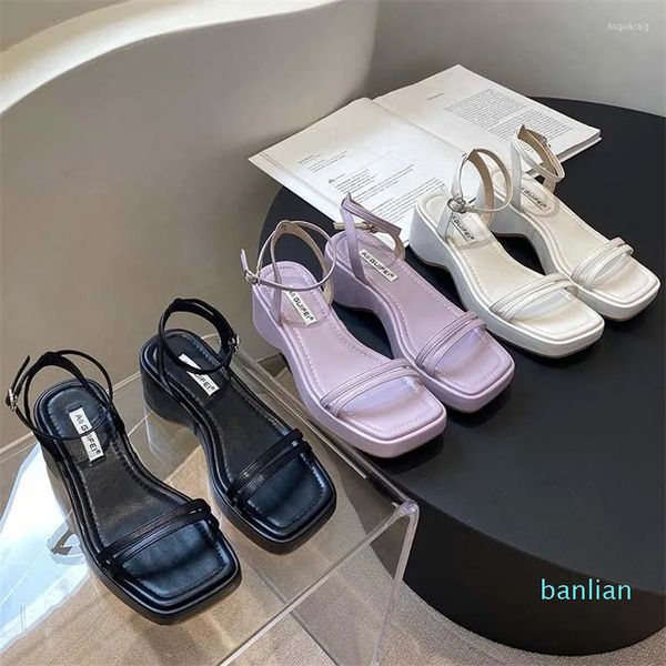 Sandali Party Women Pumps Shoes Buckle Strap Summer Female Outside Slides Pantofole casual Tacchi alti Ladies