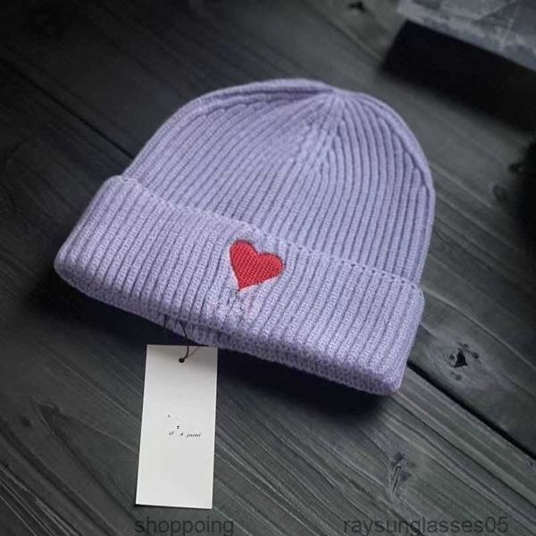 Moda Amis Cashmere Cappello caldo Berretto da donna Berretto da sci A-line Orlo ricamato Cappello freddo lavorato a maglia da uomo