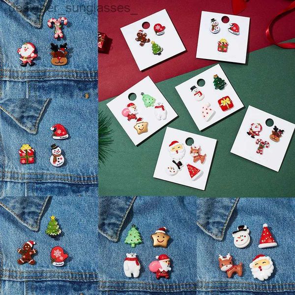 Pinos Broches Tren Broche de Natal Conjunto com Por Cartão Muletas de Papai Noel Elk Acrílico Boneco de Neve Chapéu Broche de Natal Emblemas Pinos para MulheresL231117