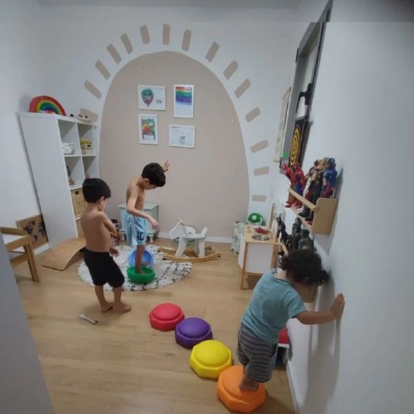 Bambole mobili simulati giocattoli Stapelstenen blocchi di equilibrio promuovono la coordinazione percorsi ad ostacoli gioco sensoriale 231117