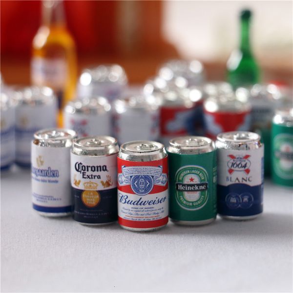 Architecture DIY House 5 Pcs Mini Beer Drinks Bottle Resin Cup for 1 6 Doll Miniature Kids Gift Home Decoration Accessories 230417