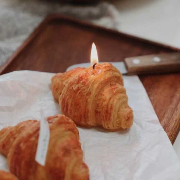 Vela de vela perfumada Creative Croissant Creative Candle Pão em forma de vela perfumada para festa de casamento de casas Decoração de Natal Presentes de aniversário Z0418